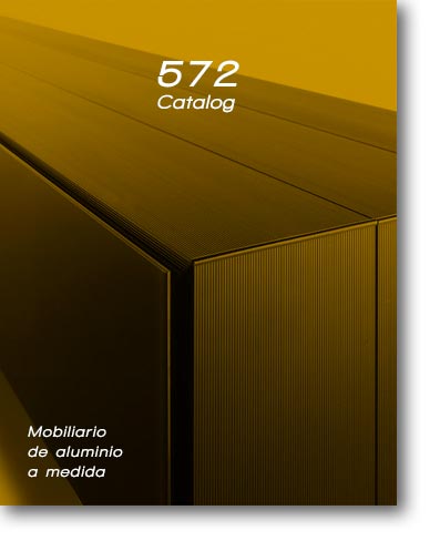 Catálogos de mobiliario y complementos de diseño · ISMOBLE